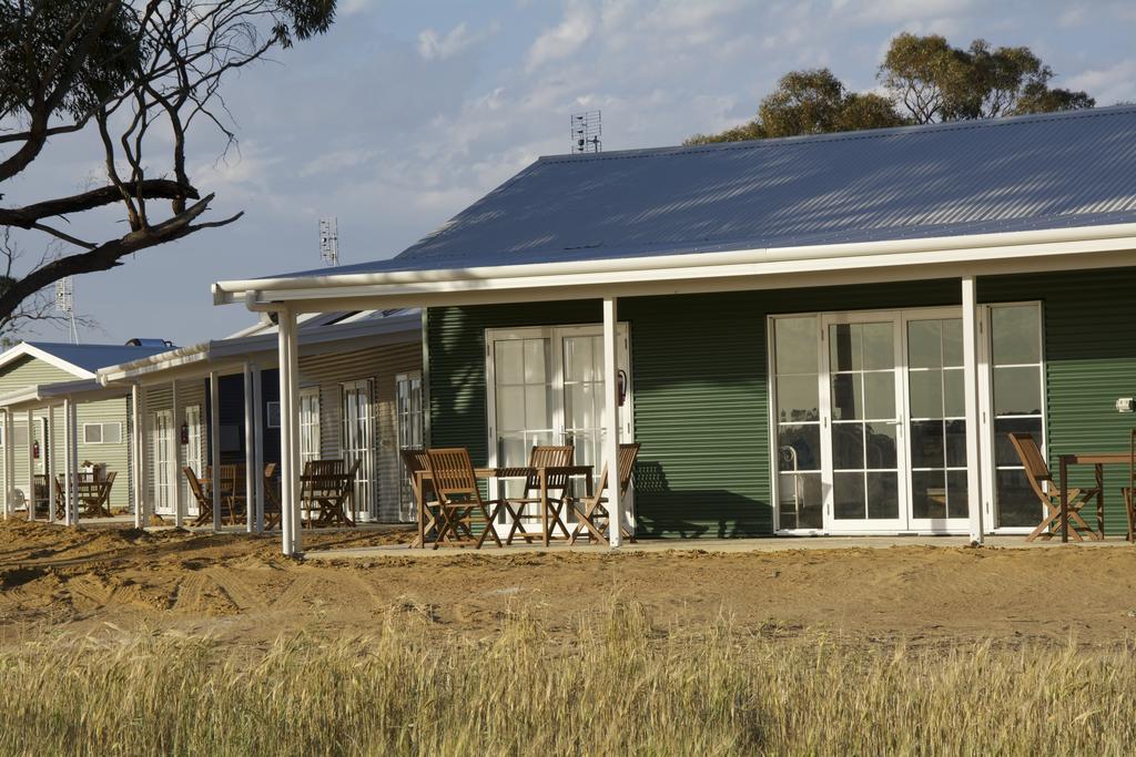 Mary'S Farm Cottages Kukerin Δωμάτιο φωτογραφία